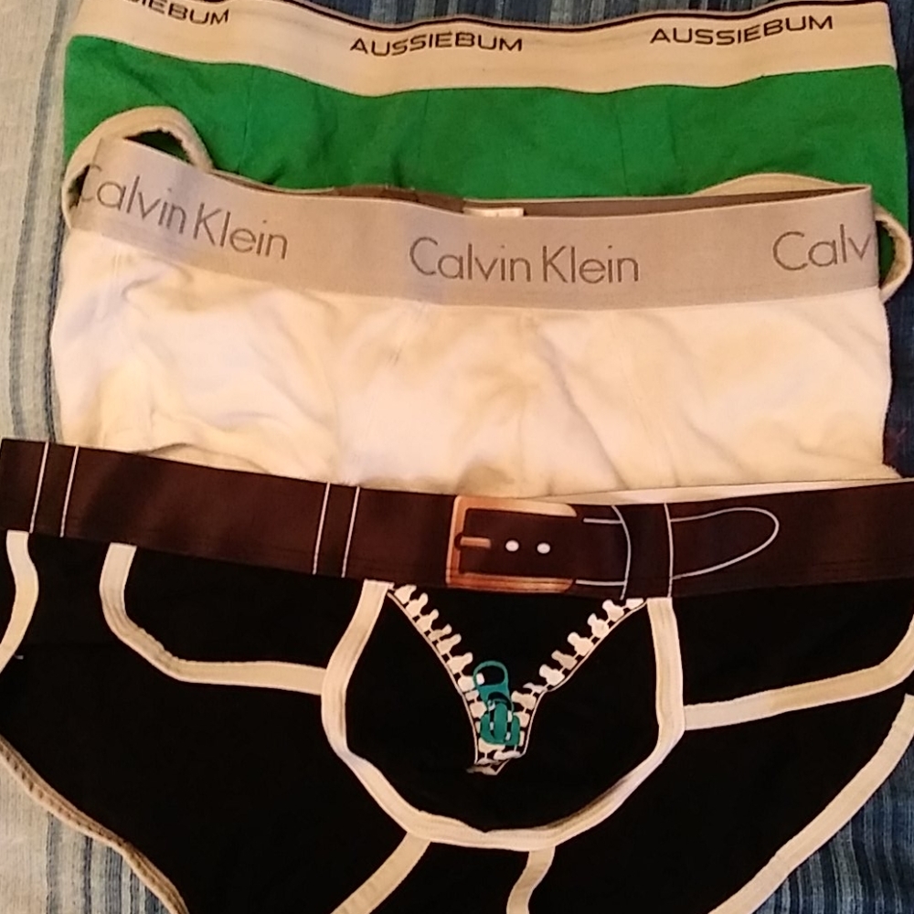 Lot of three sexy briefs